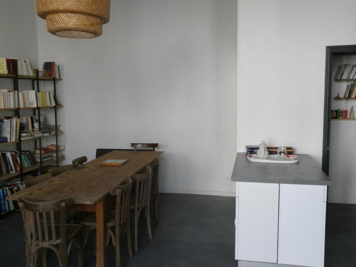 La Canetterie Dole Extérieur photo